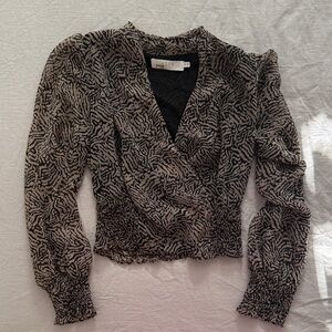 Astr Black and Cream Patterned Top